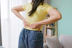 آیا سرطان کلیه باعث تورم پاها می‌شود؟
